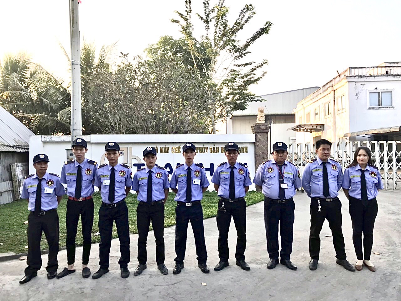 Điểm khác nhau giữa bảo vệ chuyên nghiệp và bảo vệ nội bộ là gì?